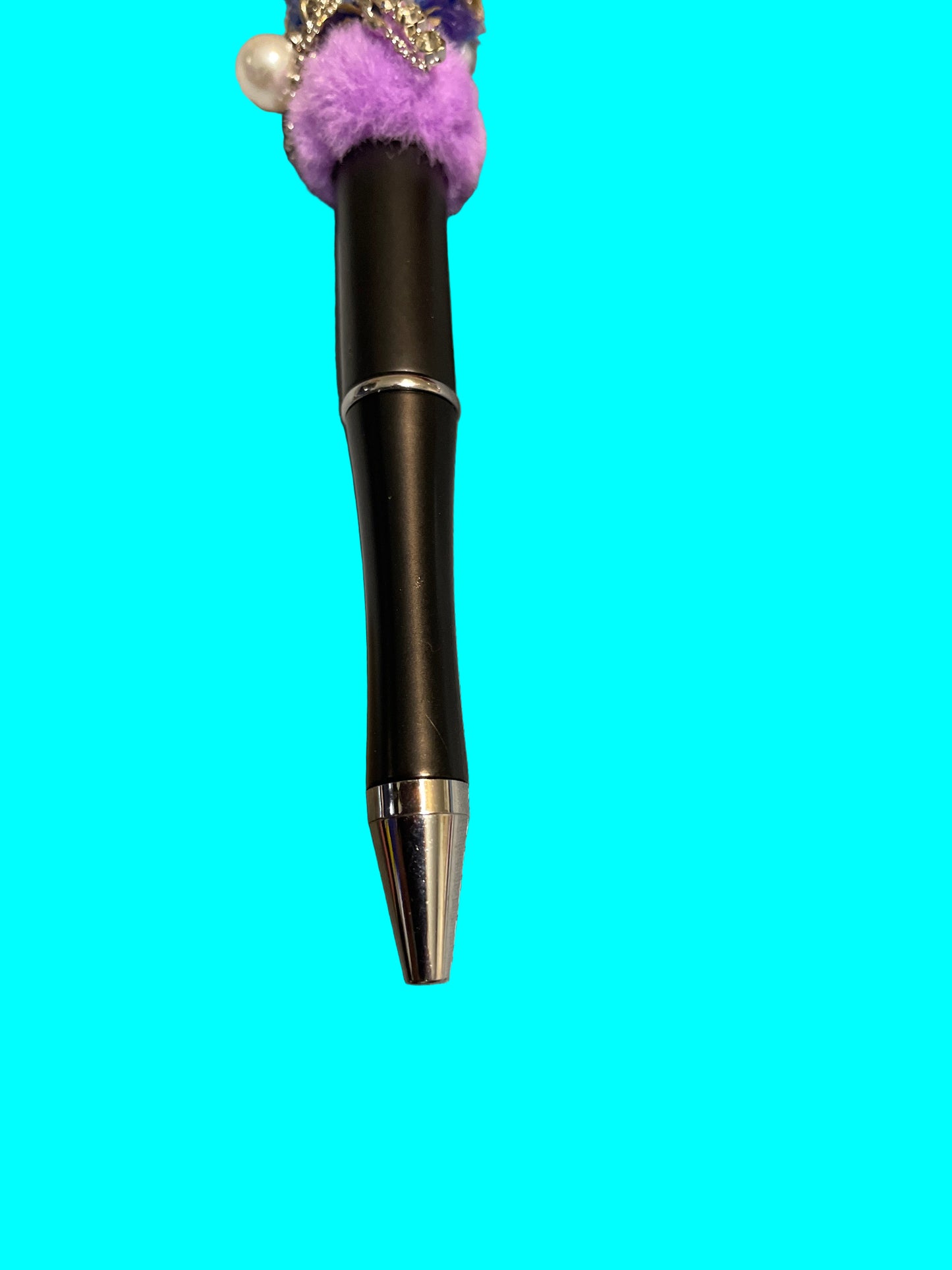 Ursula black beaded pen