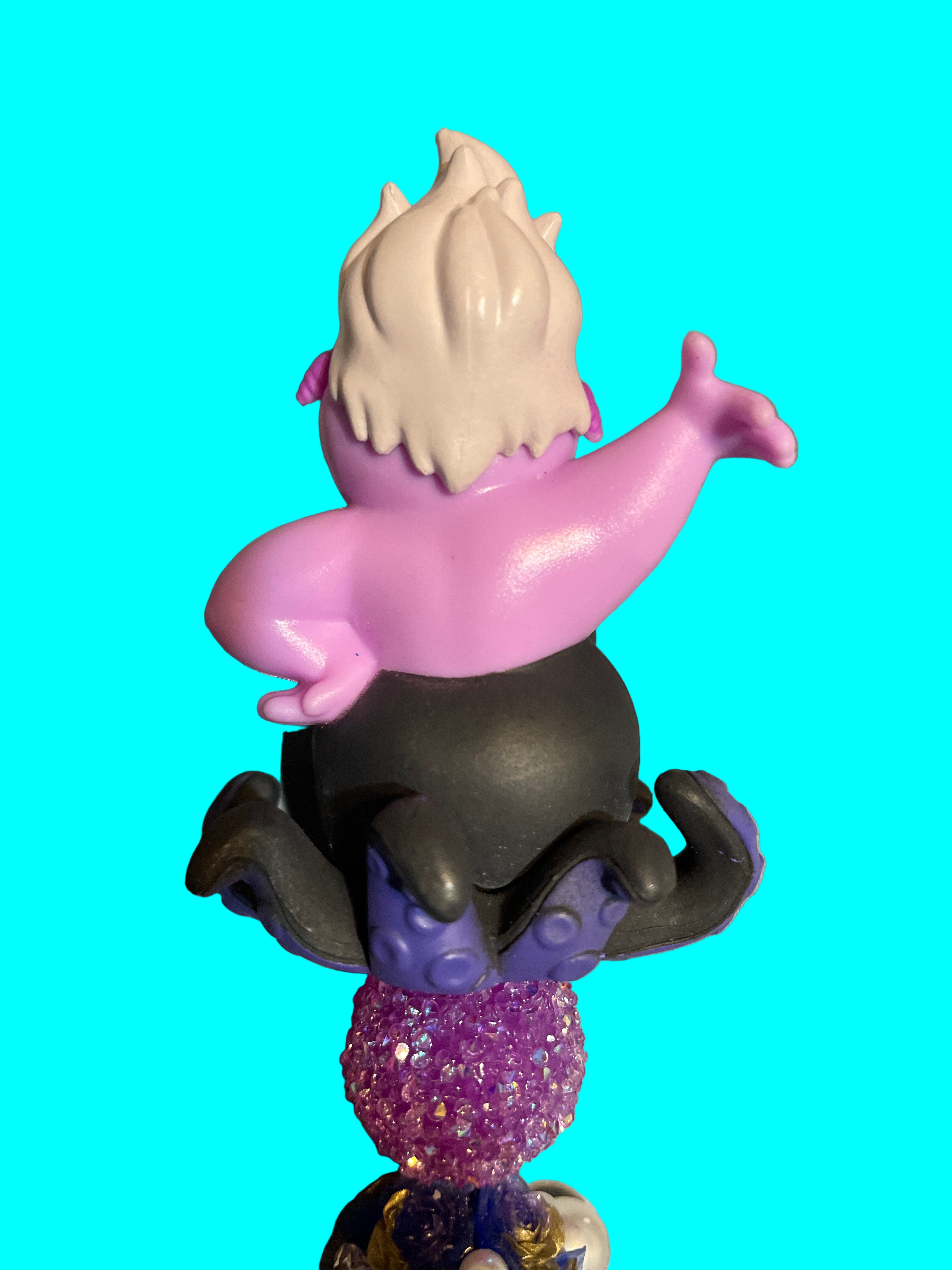 Ursula black beaded pen