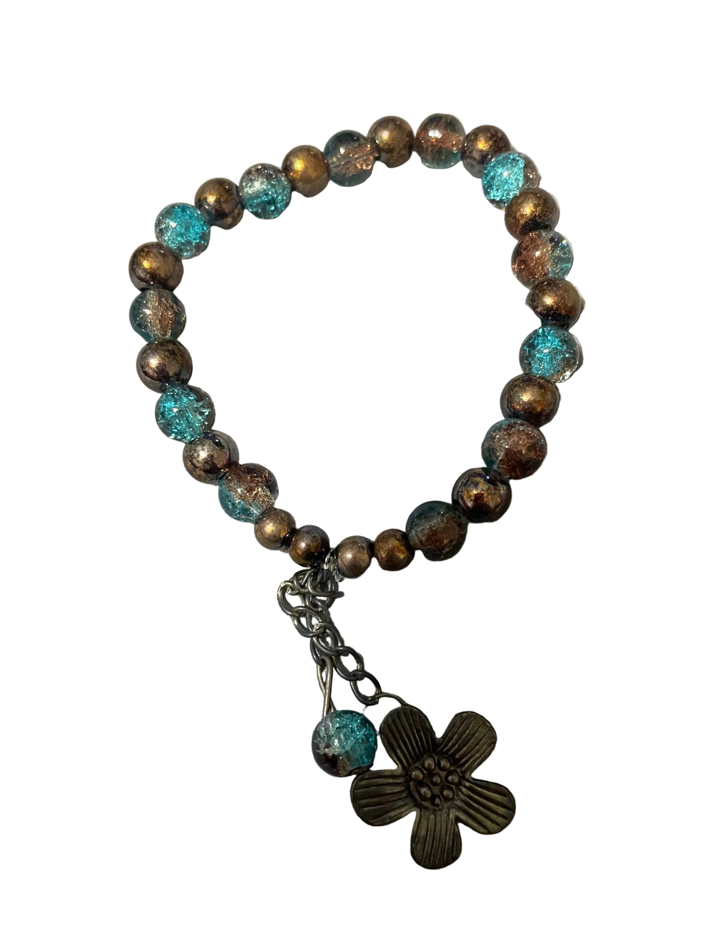 Flower charmed bracelet
