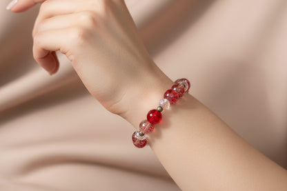A Bow and star charmed bracelet
