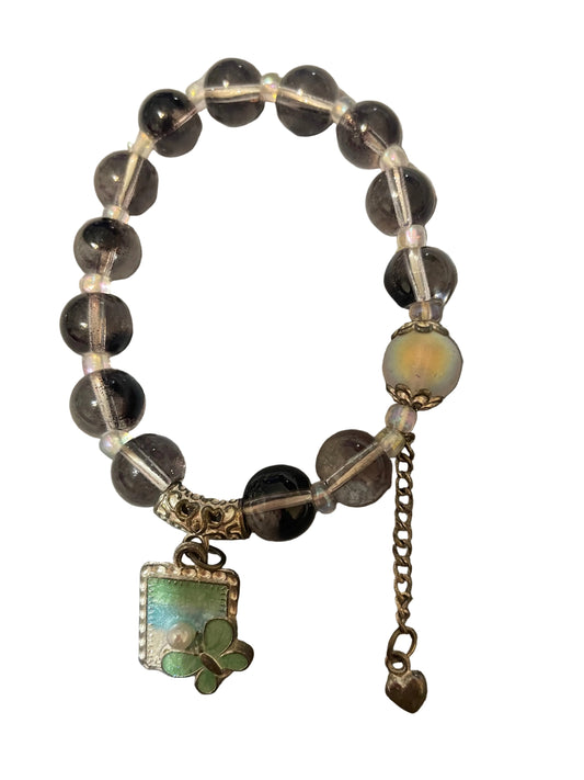 Frame and butterfly bracelet