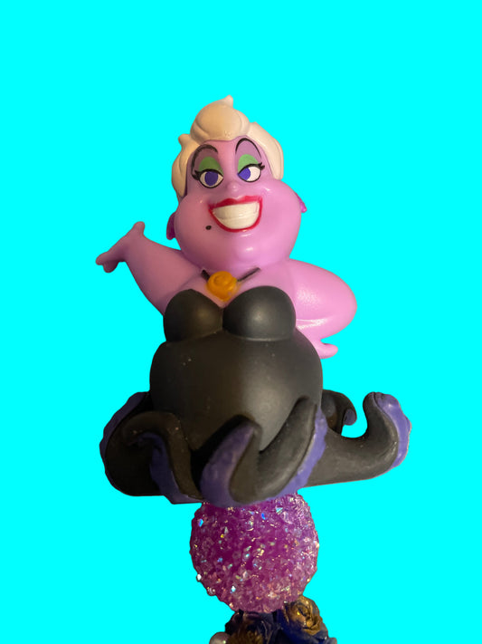 Ursula black beaded pen