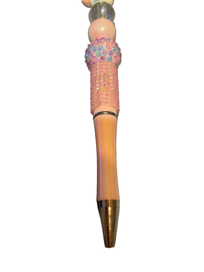 Hello kitty’s blue beaded pen